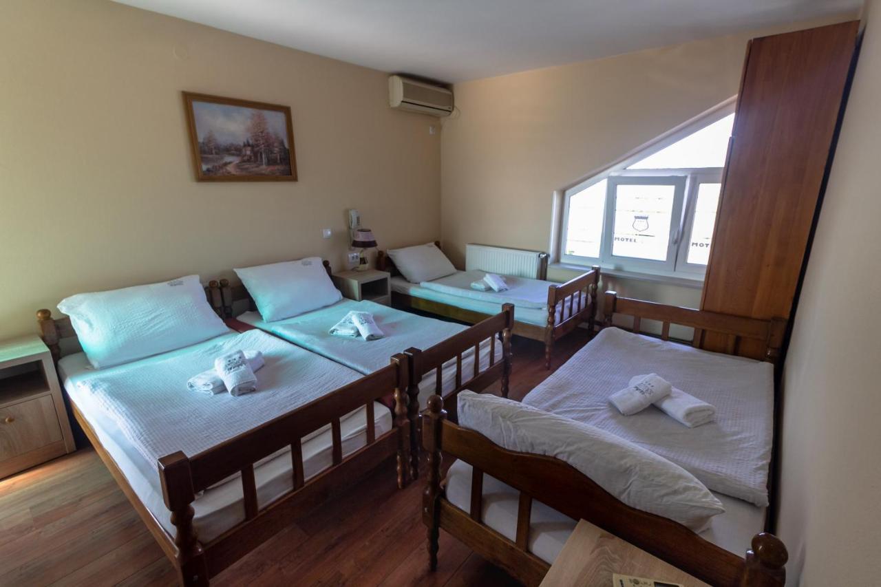 Laktaši Motel Atos المظهر الخارجي الصورة